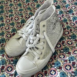 Rimestone diy sneakers